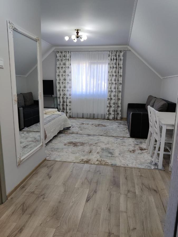Vizuina Lupului Hotel Gura Humorului Kültér fotó