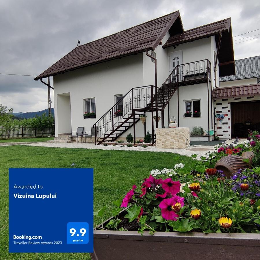 Vizuina Lupului Hotel Gura Humorului Kültér fotó